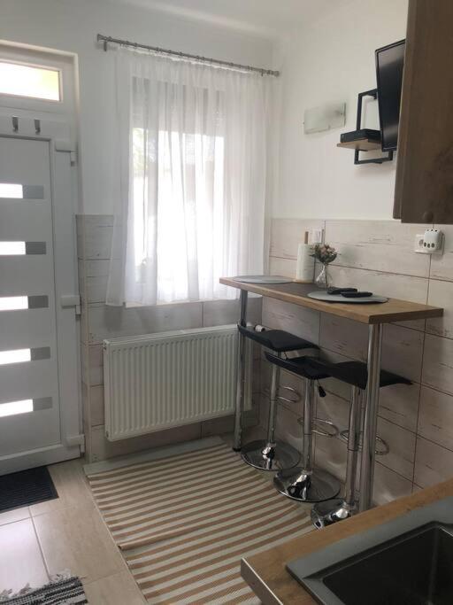 Mora Apartman 3. Kiskunfélegyháza Екстериор снимка
